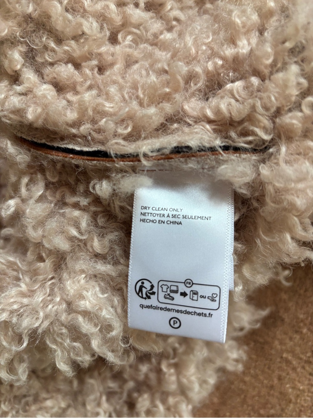 Kimchi Blue Ember Patchwork Faux Fur Coat Navy Rust S - Picture 7 of 8